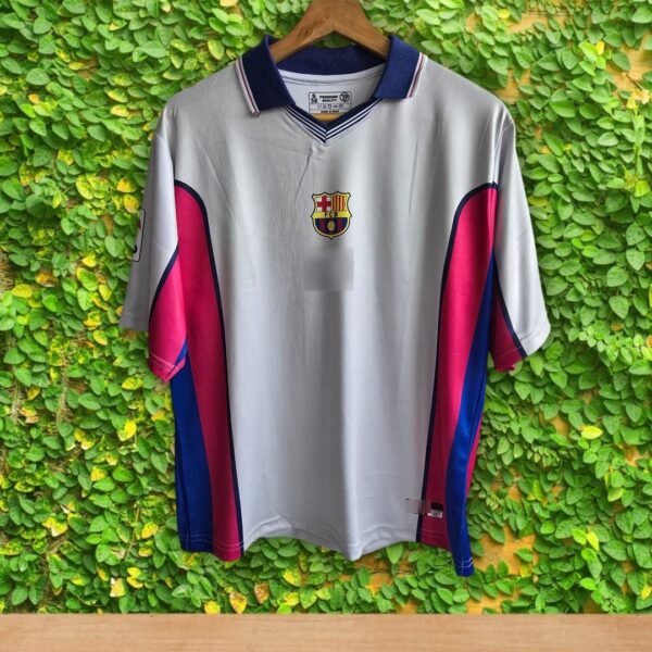 Best Five sleeve Barcelona Ronaldinho jersey 2001