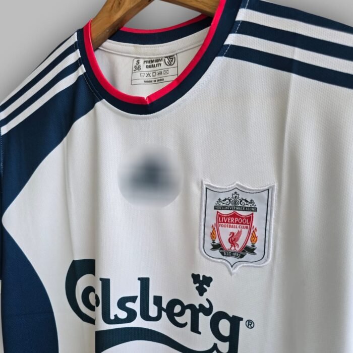 LIVERPOOL ALONSO JERSEY (3)