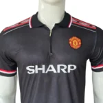 Manchester United 1998/1999 Retro Away Football Jersey – "The Treble" Zipper Edition - Image 2